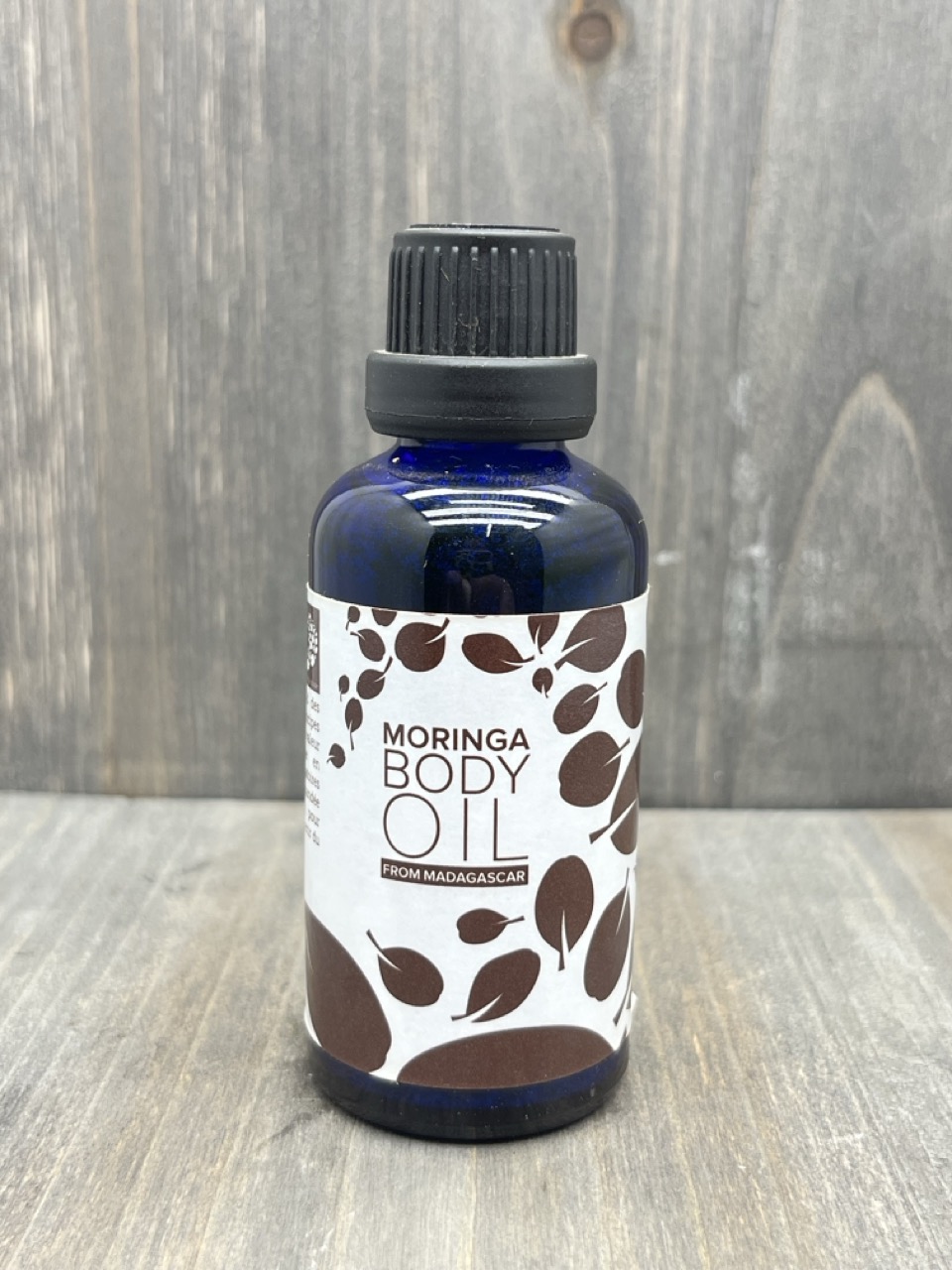 Pure moringa oleifera oil