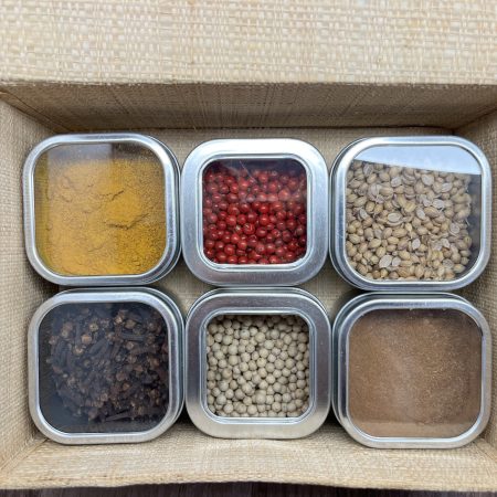 Gift box 6 Madagascar peppers